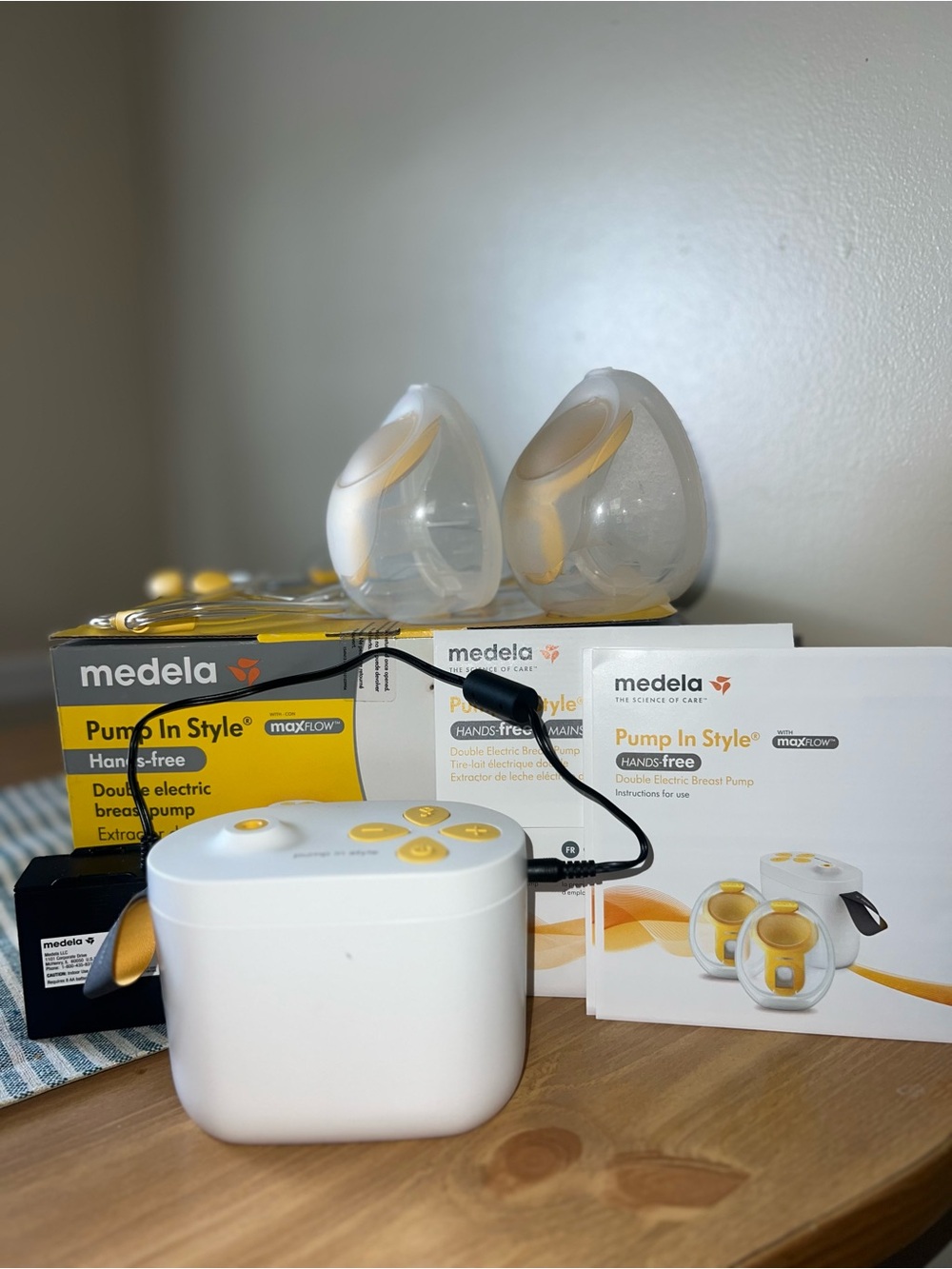 Medela White and Yellow Double Electric Breast Pump Unit